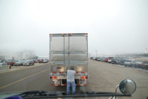 Cant believe this guy has no sleeves and no jacket.  Its 22 degrees!