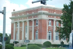 Pretty building in Auburndale, Florida. 