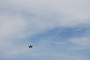 We saw several F15's flying over Arizona. 